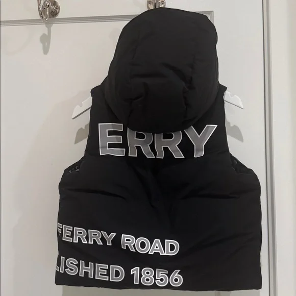BURBERRYKids Reversible Logan Gilet In Black size 8